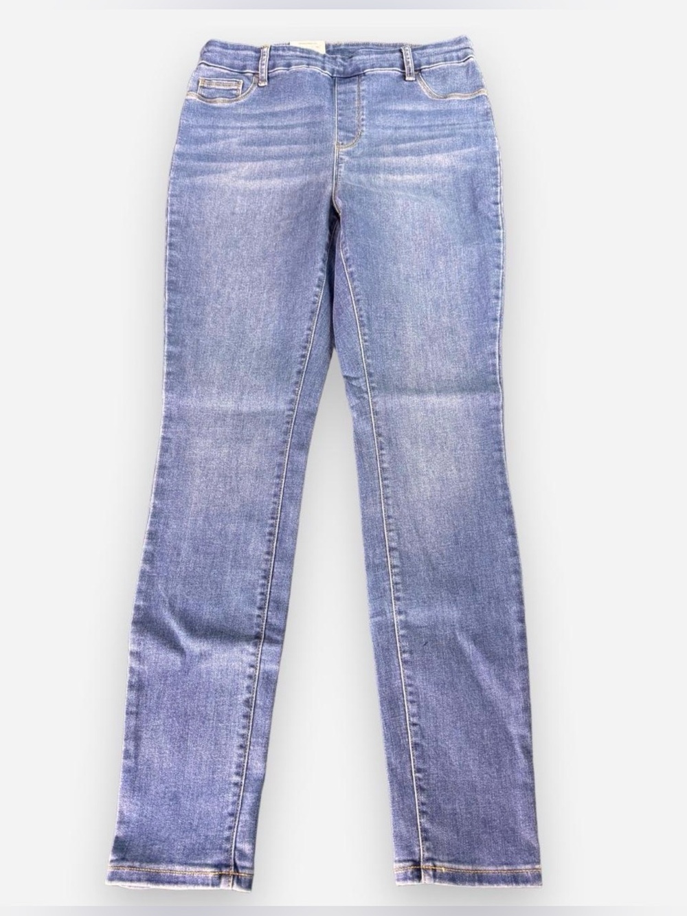 Time and Tru Women's Straight-Leg Jeans in Light Blue Wash